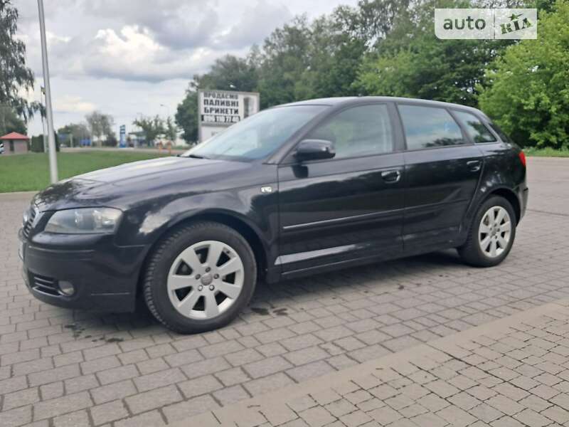 Хетчбек Audi A3 2004 в Івано-Франківську