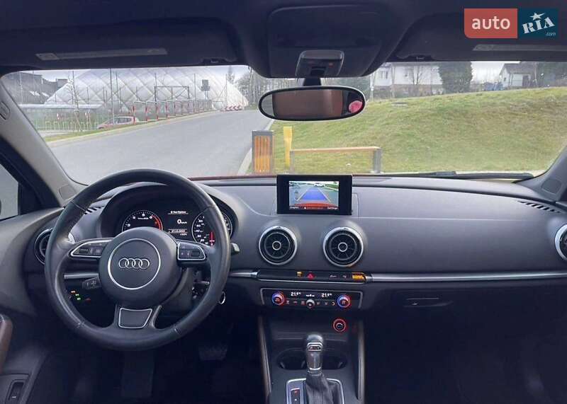 Седан Audi A3 2015 в Одессе