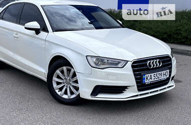 Седан Audi A3 2014 в Дніпрі