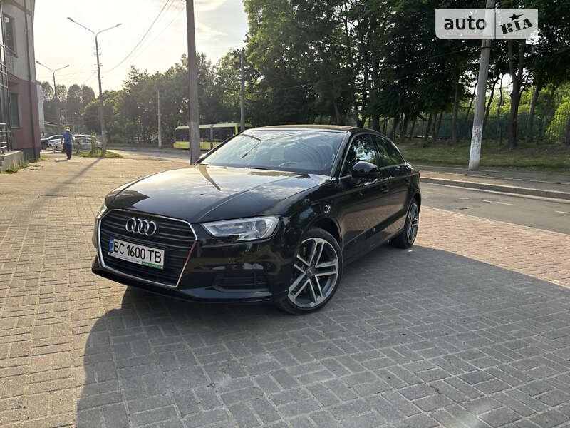 Седан Audi A3 2020 в Львове