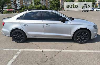 Седан Audi A3 2014 в Києві