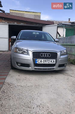 Хэтчбек Audi A3 2006 в 