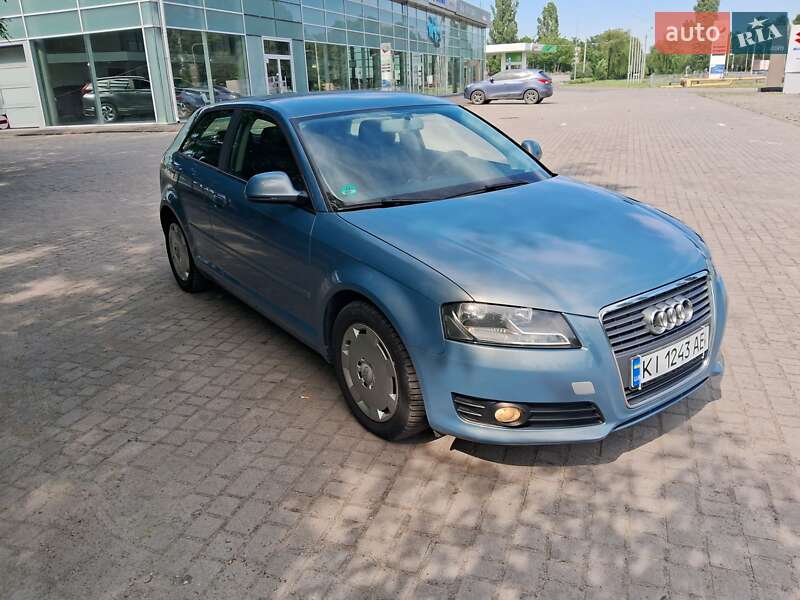 Хетчбек Audi A3 2010 в Павлограді
