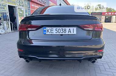 Седан Audi A3 2016 в Кривому Розі