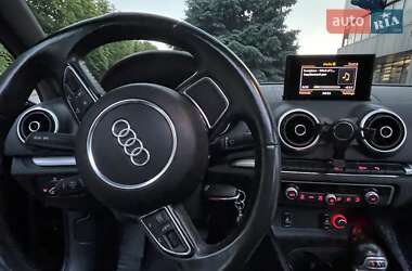 Седан Audi A3 2015 в 