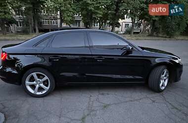 Седан Audi A3 2015 в 