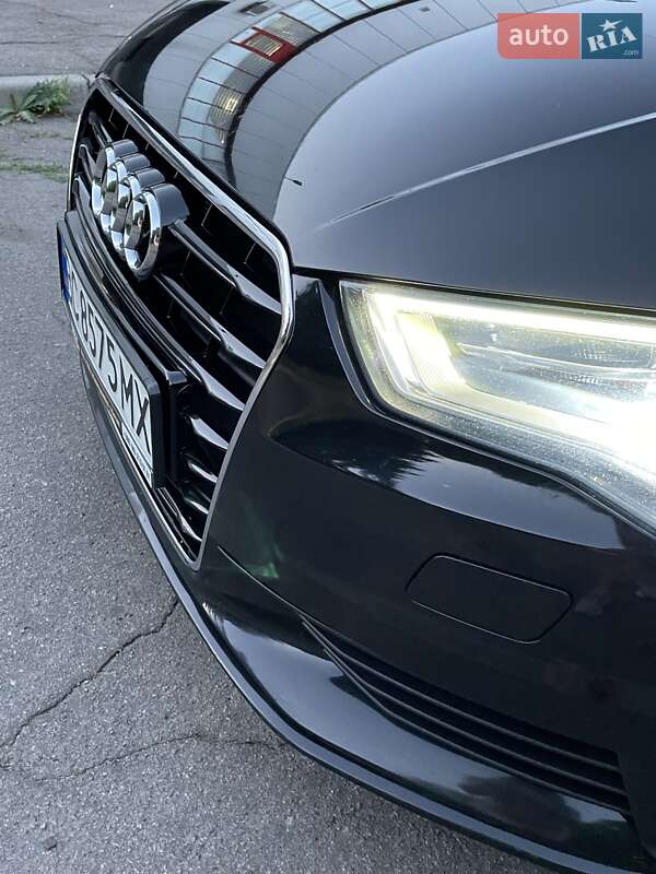 Седан Audi A3 2015 в Кривом Роге