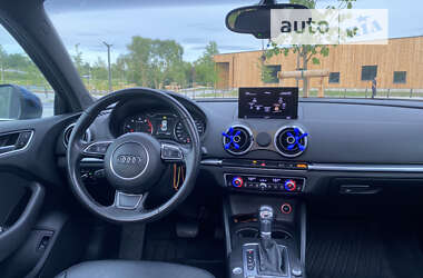 Седан Audi A3 2014 в Львові