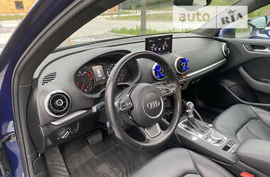 Седан Audi A3 2014 в Львові