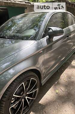 Седан Audi A3 2014 в Запорожье