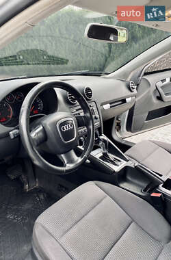Хэтчбек Audi A3 2008 в 