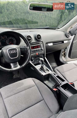 Хэтчбек Audi A3 2008 в 