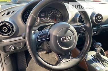 Седан Audi A3 2014 в Львові