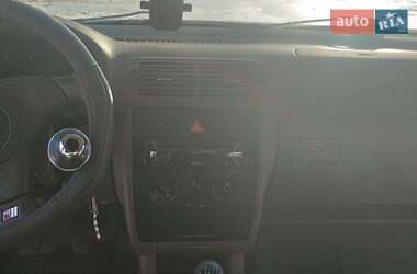 Хетчбек Audi A3 2001 в 