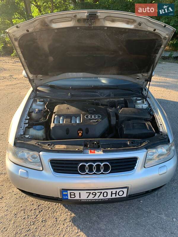 Хэтчбек Audi A3 2001 в Кременчуге