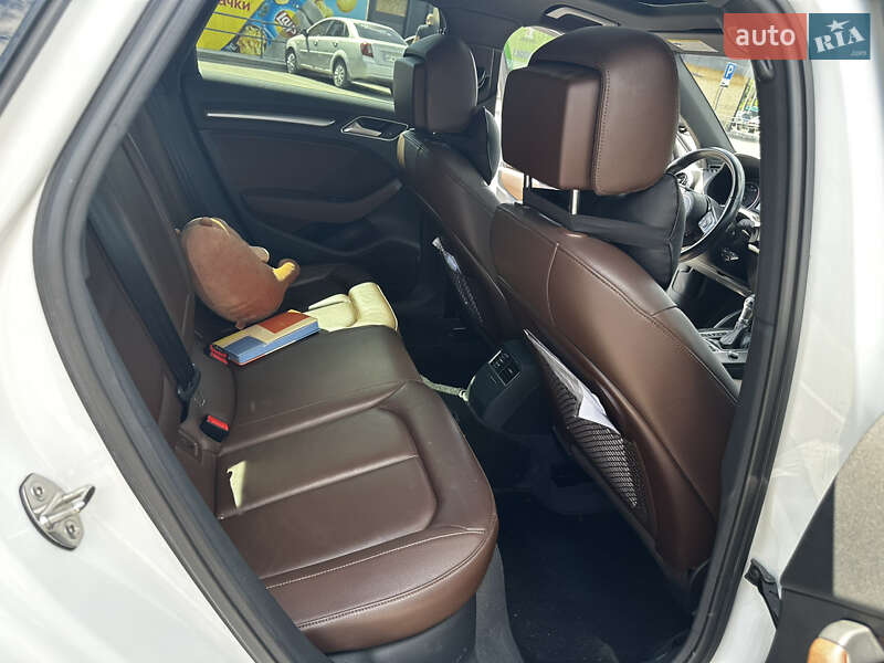 Седан Audi A3 2016 в Запорожье