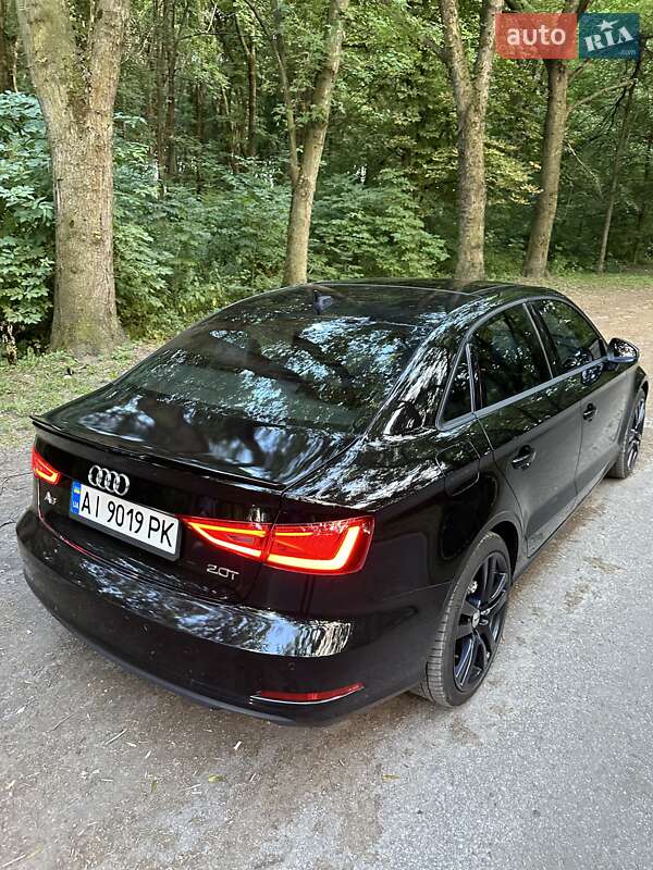 Седан Audi A3 2015 в Киеве