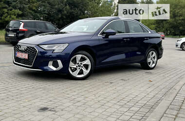 Седан Audi A3 2022 в Львове