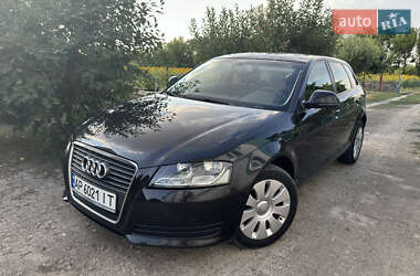 Хэтчбек Audi A3 2009 в 