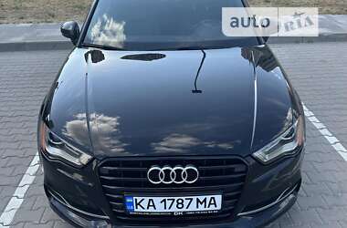 Седан Audi A3 2015 в Киеве