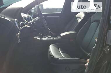 Седан Audi A3 2016 в 