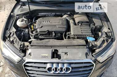 Седан Audi A3 2016 в 