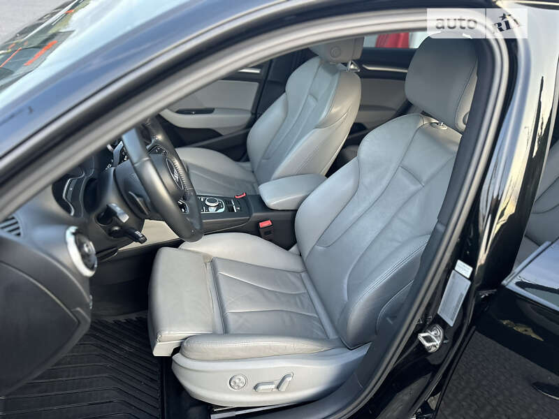 Хэтчбек Audi A3 2017 в Полтаве