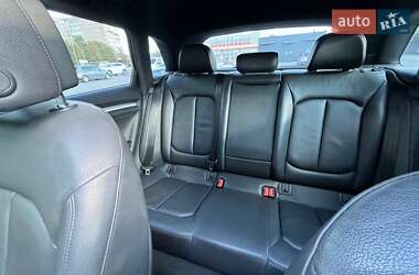 Хэтчбек Audi A3 2016 в 