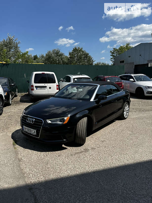 Кабриолет Audi A3 2015 в Киеве