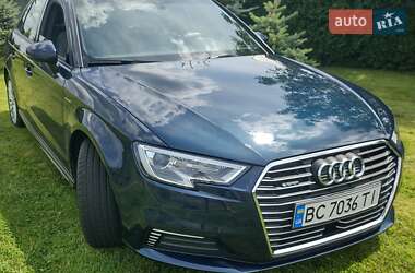 Хэтчбек Audi A3 2017 в 