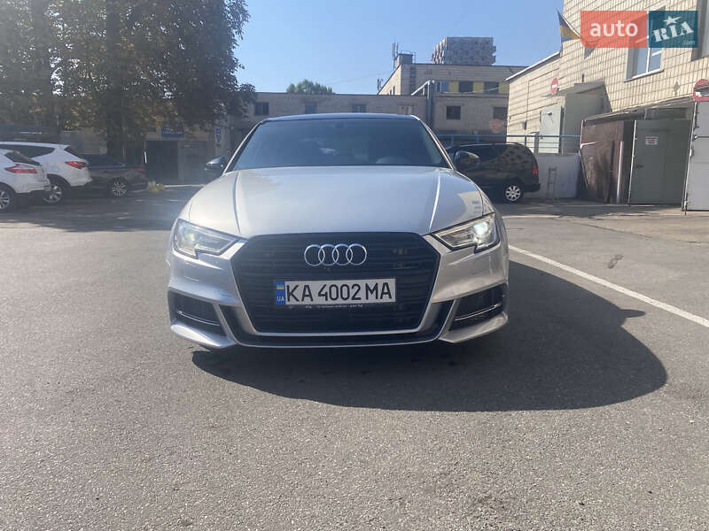 Седан Audi A3 2017 в Києві