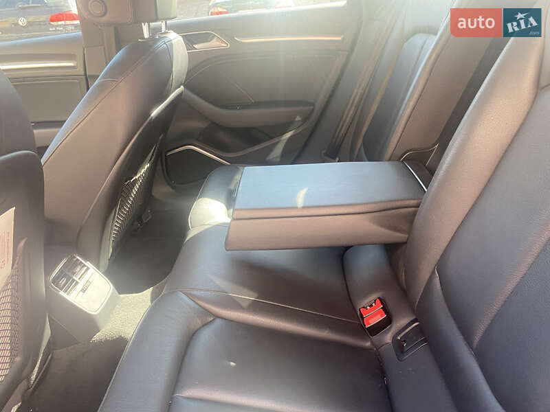 Седан Audi A3 2017 в Києві