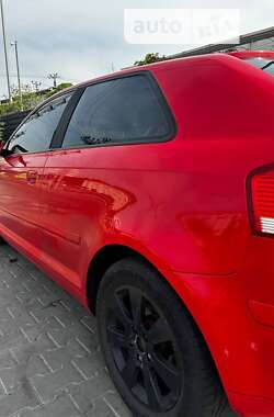 Хэтчбек Audi A3 2005 в Вишневом