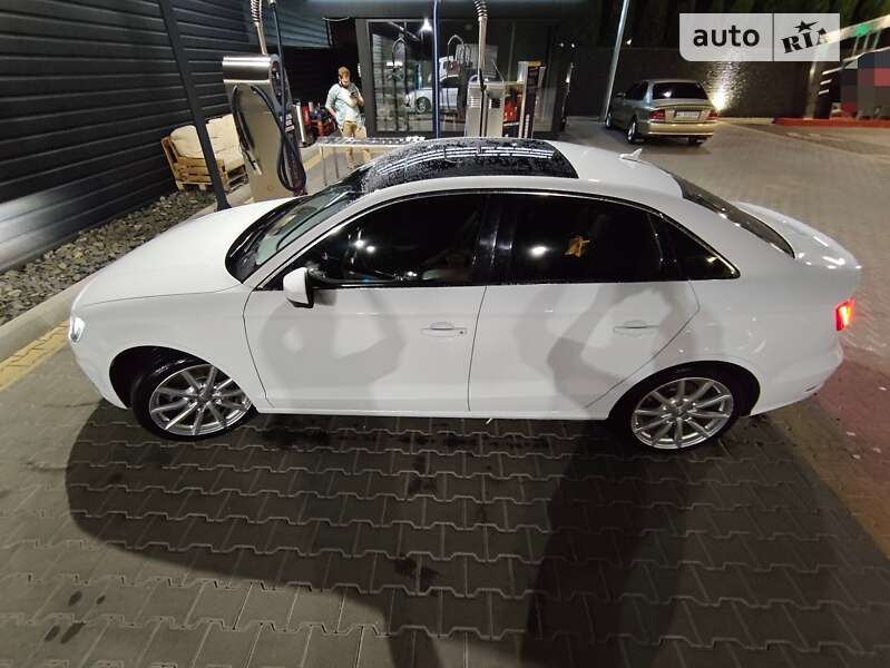 Седан Audi A3 2015 в Белой Церкви