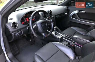 Хетчбек Audi A3 2006 в 