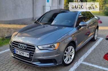 Седан Audi A3 2014 в Ровно