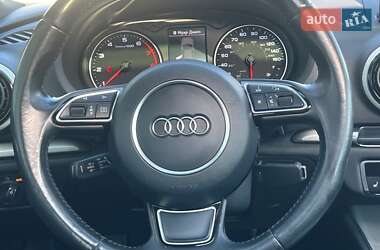 Седан Audi A3 2015 в Киеве