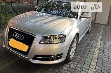 Хетчбек Audi A3 2012 в Ужгороді