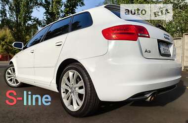 Хэтчбек Audi A3 2012 в Киеве