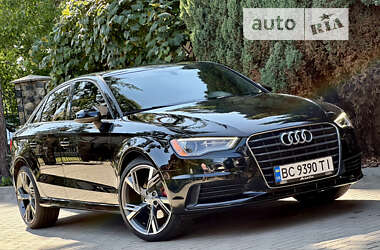 Седан Audi A3 2014 в Львове