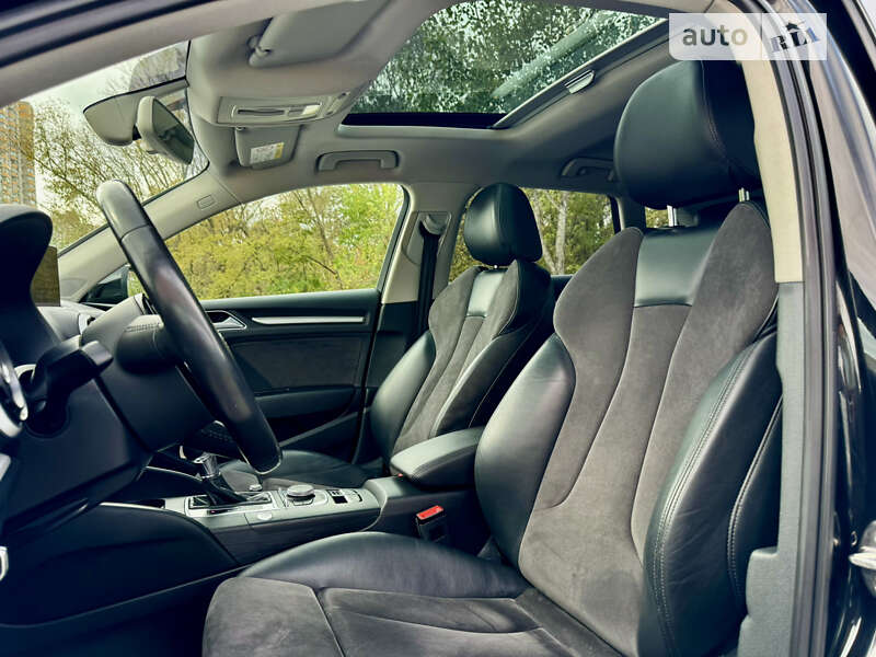 Хэтчбек Audi A3 2016 в Киеве