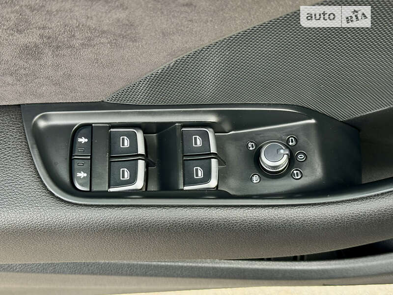 Хэтчбек Audi A3 2016 в Киеве