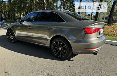 Седан Audi A3 2014 в Киеве