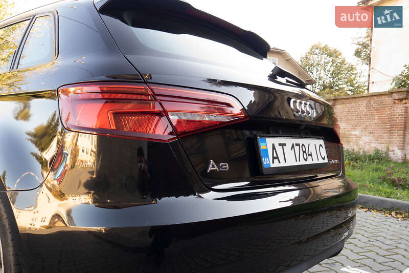Хэтчбек Audi A3 2017 в Ивано-Франковске