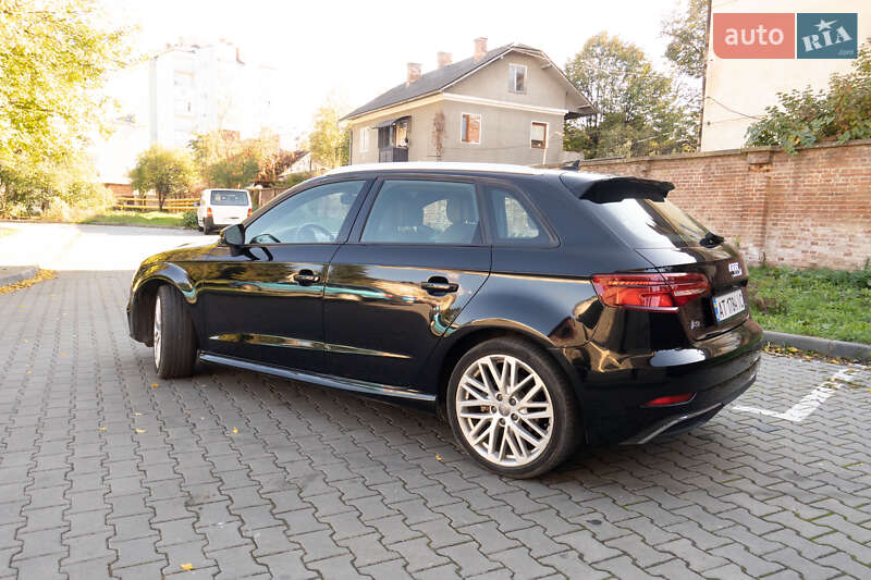 Хэтчбек Audi A3 2017 в Ивано-Франковске
