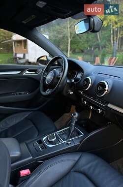 Седан Audi A3 2016 в 