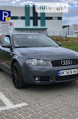 Хэтчбек Audi A3 2004 в Львове