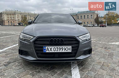 Седан Audi A3 2018 в Харькове