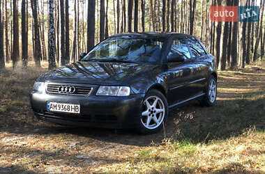 Хетчбек Audi A3 1998 в Житомирі