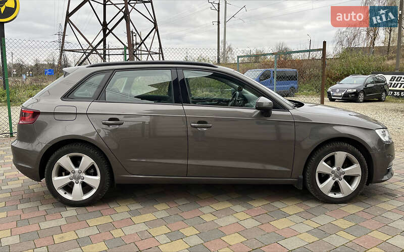 Хетчбек Audi A3 2013 в Стрию